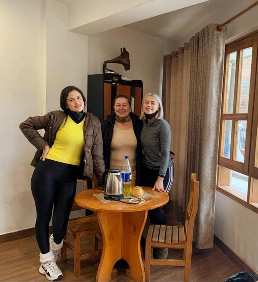 Laguna House Уарас Екстериор снимка
