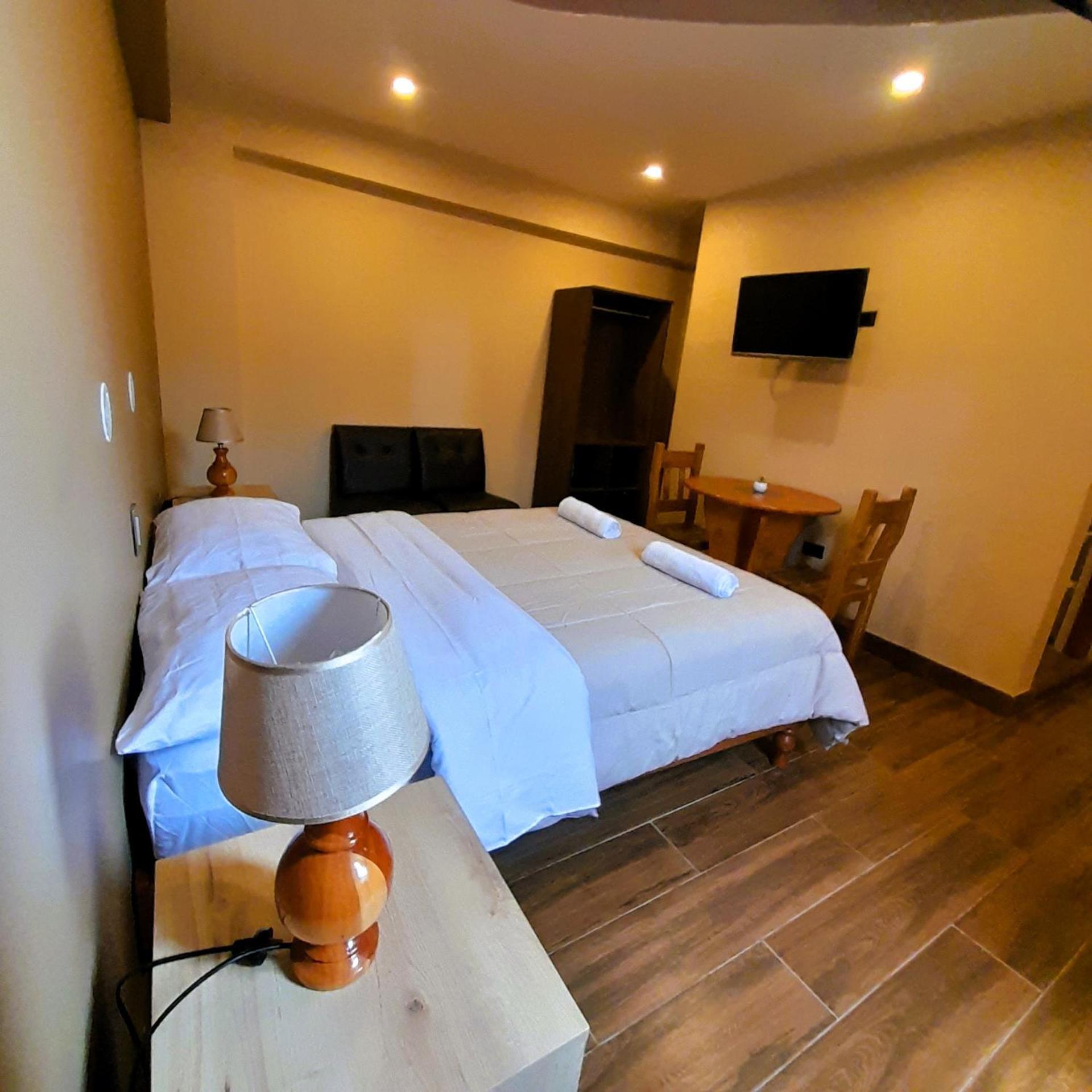 Laguna House Уарас Екстериор снимка