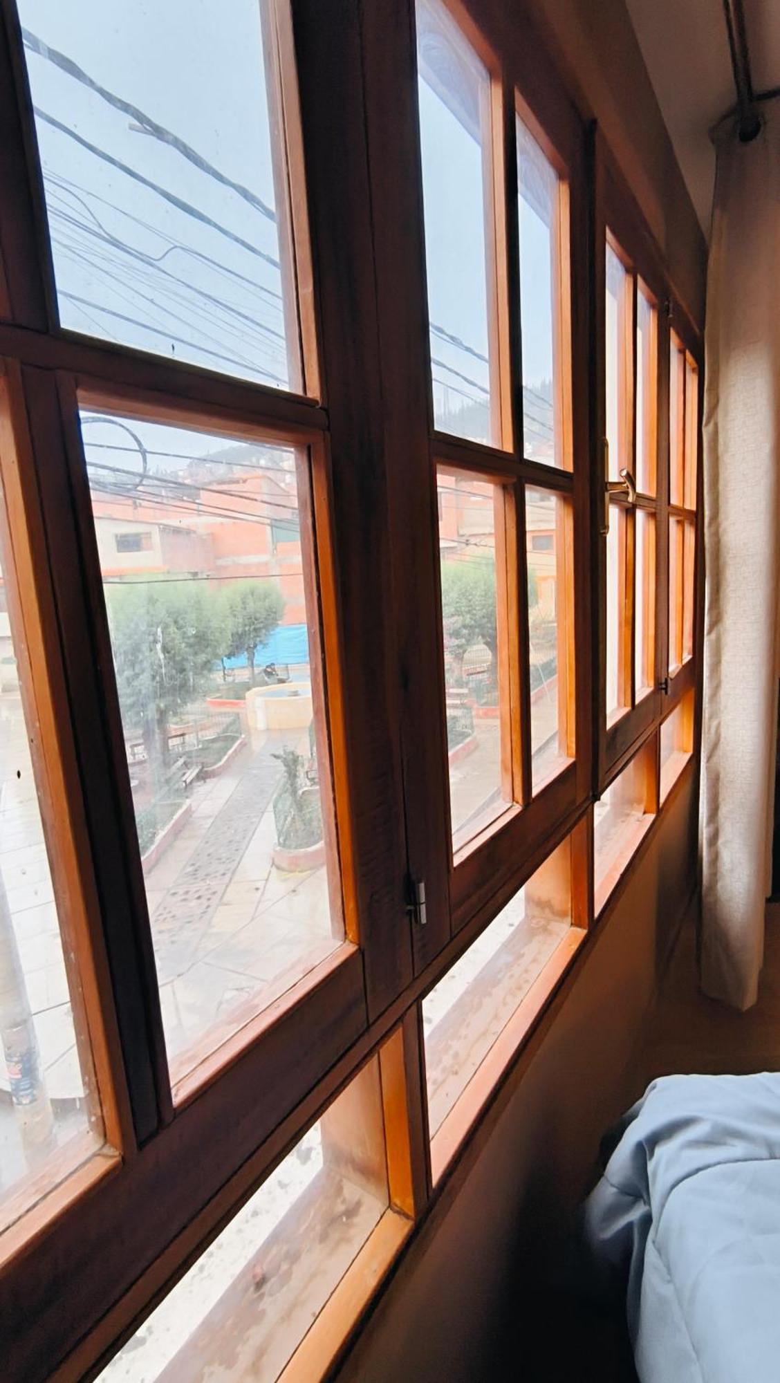 Laguna House Уарас Екстериор снимка